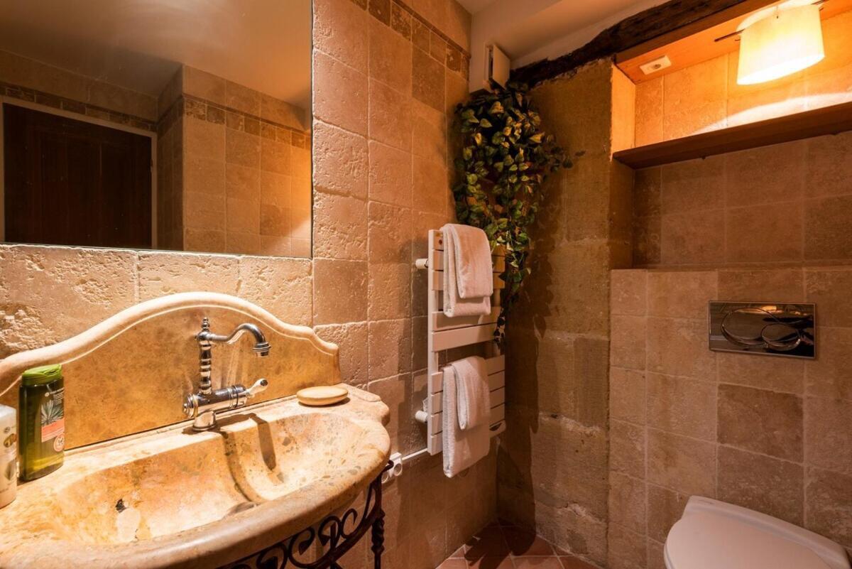 Charming Apartment - Marais Quarter - 6P - 2Bdr - Center Of París Exterior foto